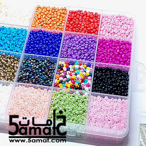 طقم ♥ الخرز النصف تفسيره 24 خانه ♥ منظم مستطيل13*19 ارتفاع 2.2 سم+ 24 لون خرز نصف تفسيره 3مم + أقفال وزرد و بكره أستيك وخيط صناره - الصورة 3