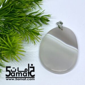 دلايه عقيق مصقول غير متكرره  بتعليقه معدن – كود JJ