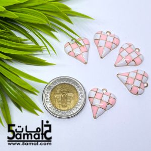 دلايه ملونه   -قلب كاروه ابيض في بينك-  قطعه واحده