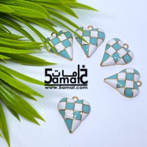 دلايه ملونه   -قلب كاروه ابيض في لبني-  قطعه واحده