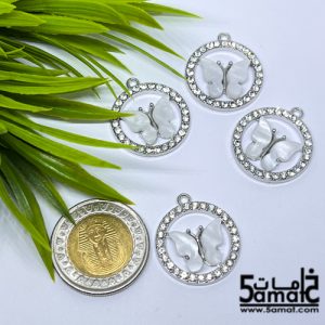 دلايه ملونه   -فراشه بفصوص استراس أبيض  –  قطعه واحده