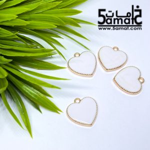 دلايه ملونه   -قلب ملون ابيض –  قطعه واحده