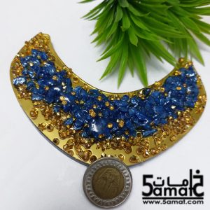 طوق كردان كبير هاندميد قطعه فريده غير متكرره  بالأحجار والصدف عرض 12.5 سم سمك 7 ملم